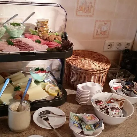 Bed and Breakfast Haus Doris *